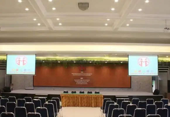 sk2-ballroom-gv